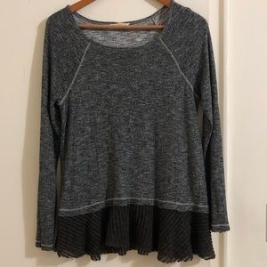 Hem & Thread cute top!!